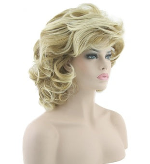 High temperature silk curly wigs European and American golden short hair wigs