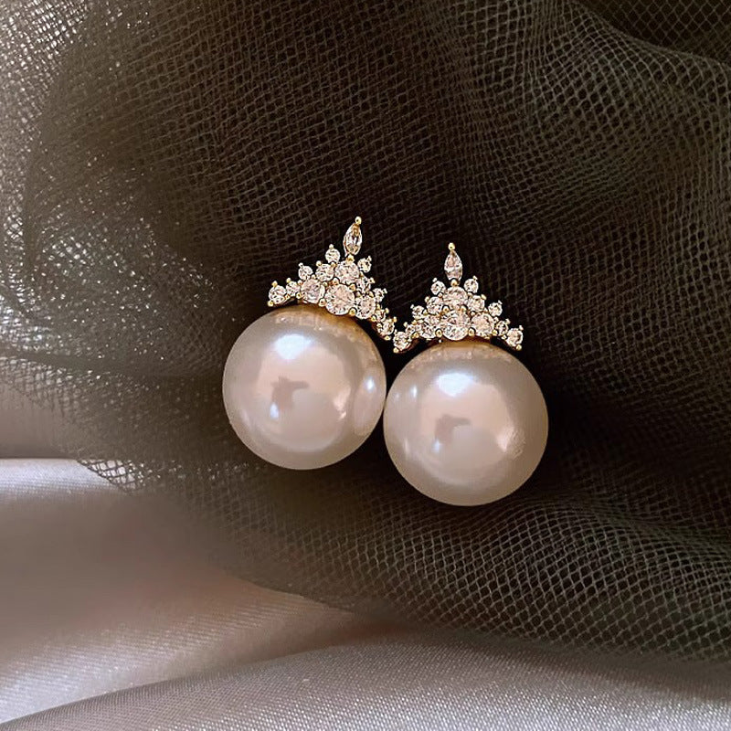 Zircon Crown Pearl Stud Earrings Retro