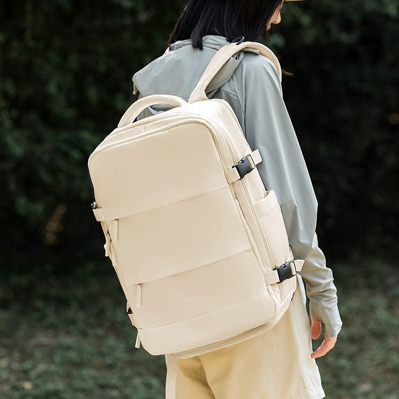 Men's And Women's Same Large Capacity Travel Computer Backpack.